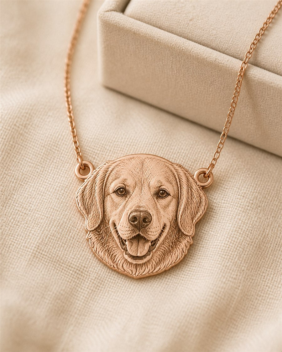 Face-shaped golden retriever portrait necklace
