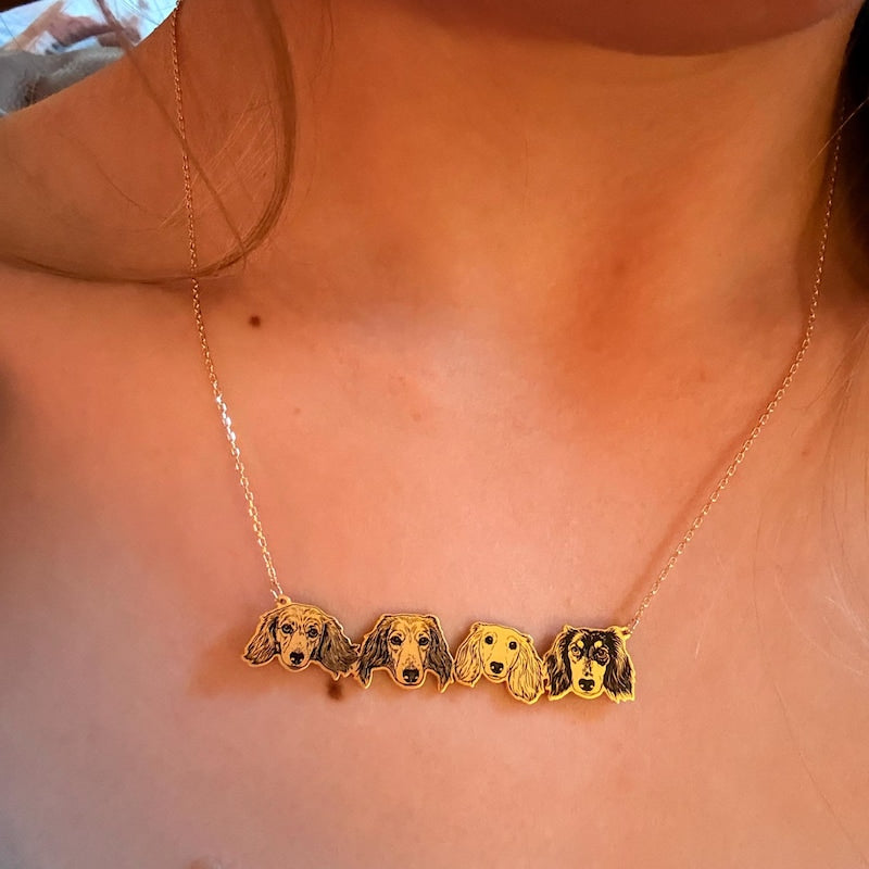 Anonymous customer's four-pet portrait necklace review photo